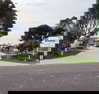 Browns Rocks Caravan Park - Redcliffe Tourism