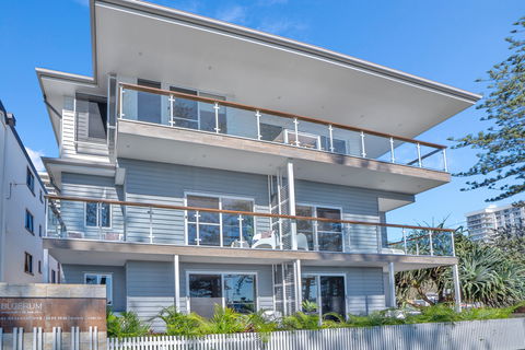 Bujerum Apartments On Burleigh - Redcliffe Tourism 1