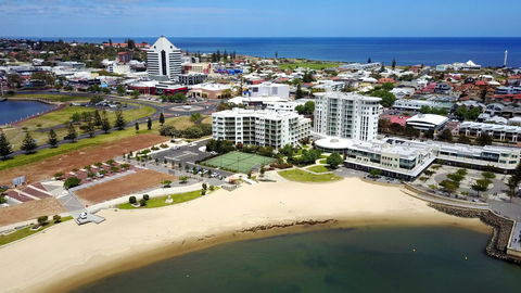 Bunbury Hotel Koombana Bay - Redcliffe Tourism 0