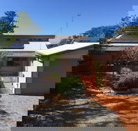 Bundalee Cabins - Redcliffe Tourism