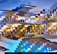 Casa del Mar - Redcliffe Tourism