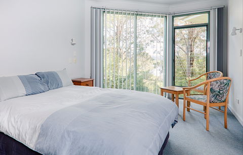 Gipsy Point Lodge - Redcliffe Tourism 1
