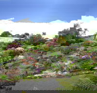 Kaydale Lodge Gardens Accommodation - Redcliffe Tourism