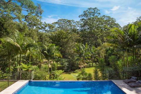 Le Chateau - Redcliffe Tourism 2
