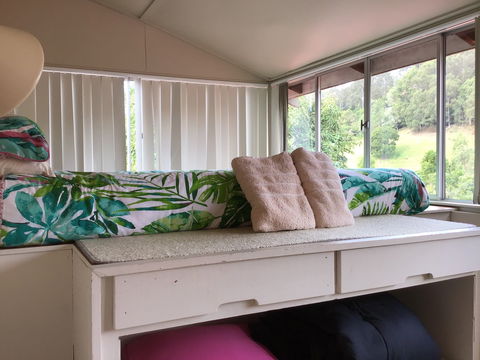 Rossmount Rural Retreat - Redcliffe Tourism 1