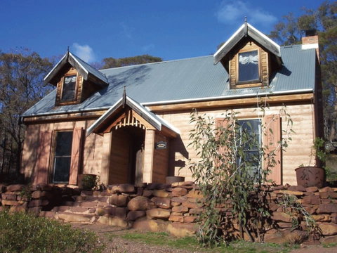 Table Top Mountain Cottages - Redcliffe Tourism 0