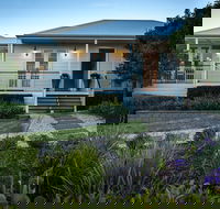 The Summer House - Redcliffe Tourism