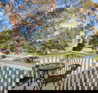 Villa De Golf at Mollymook - Redcliffe Tourism