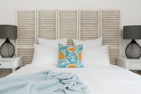 Wine Country Lodge - Redcliffe Tourism 0