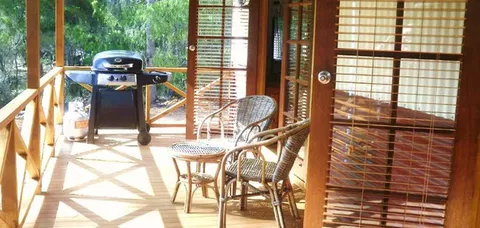 Aroundtu-It Eco Caravan Park - Redcliffe Tourism 2