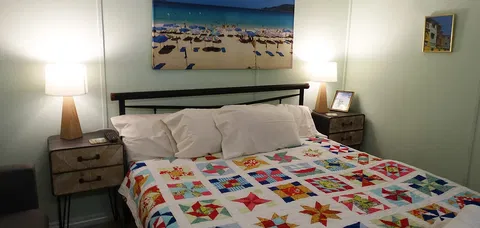 Aroundtu-It Eco Caravan Park - Redcliffe Tourism 4