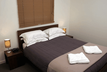 Southern Ocean Villas - Redcliffe Tourism 1