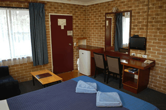 Acacia Motor Inn - Redcliffe Tourism 2