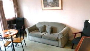 Estelle Kramer Motor Inn - Redcliffe Tourism 3