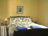 Creekside Cottages - Redcliffe Tourism 1