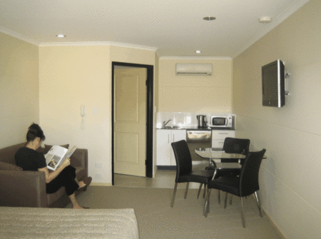 Balranald Club Motel - Redcliffe Tourism