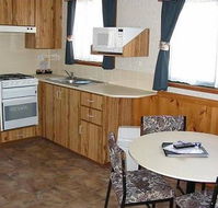 Spinnakers Leisure Park - Redcliffe Tourism