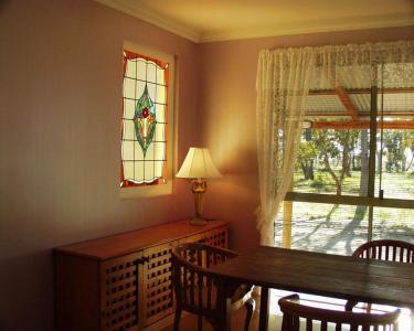 Kendenup Lodge And Cottages And Function Centre - Redcliffe Tourism 1