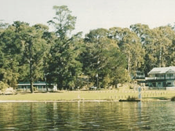 Rest Point Holiday Village - Redcliffe Tourism