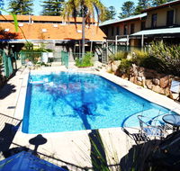Cottesloe Beach Chalets - Redcliffe Tourism