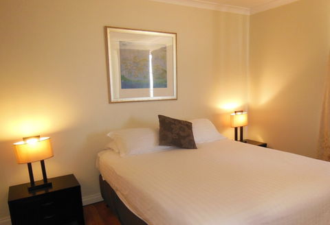 Seaspray Beach Holiday Park - Redcliffe Tourism 3