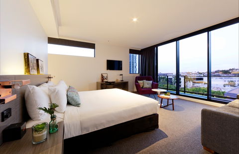 Alpha Mosaic Hotel Brisbane - Redcliffe Tourism 0