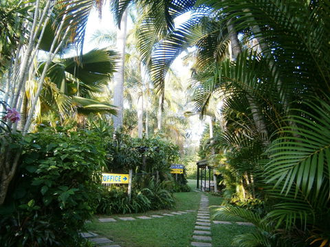 Balgal Beach Holiday Units - Redcliffe Tourism 0