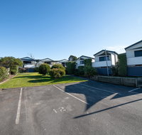 Bridport Beach Cottages - Redcliffe Tourism