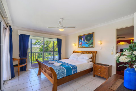 Cloud 9 Cliff Top Eagle Heights - Redcliffe Tourism 2