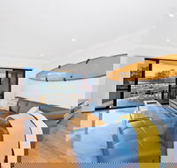 Dolphin Cove  North Haven - Redcliffe Tourism