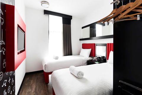 Ibis Melbourne Swanston Street Hotel - Redcliffe Tourism 2