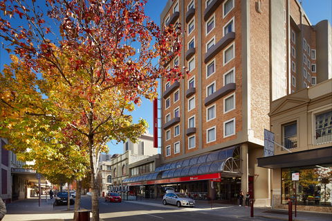 Ibis Perth - Redcliffe Tourism 0