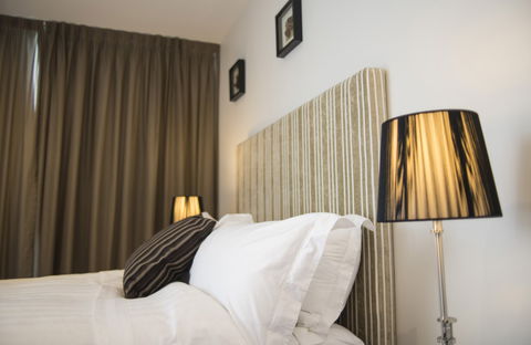Manhattan - Canberra Executive Apartments - Redcliffe Tourism 2