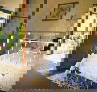 Stroud Bed and Breakfast - Redcliffe Tourism