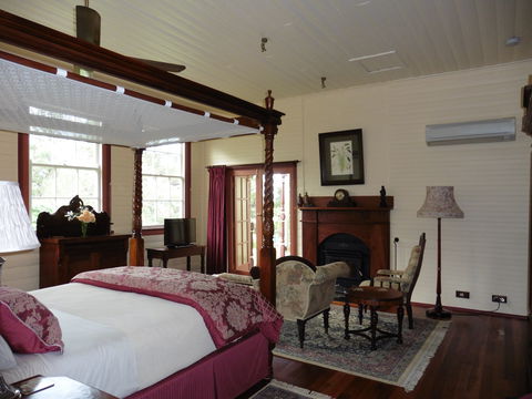 The Old School Bed And Breakfast - Redcliffe Tourism 2