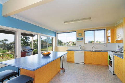 Amazing Aspects - Redcliffe Tourism 1