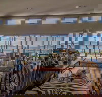 Amanzi by the Sea Flinders Island - Redcliffe Tourism