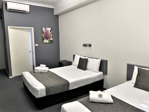 Archer Park Motel - Redcliffe Tourism 2