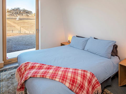 Avonside Alpine Estate - Redcliffe Tourism 2
