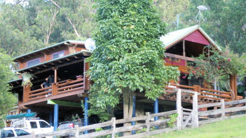 Bass Lodge - Redcliffe Tourism 1