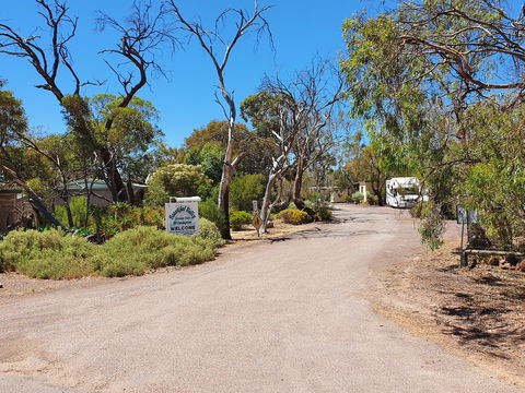 Beautiful Valley Caravan Park - Redcliffe Tourism 0