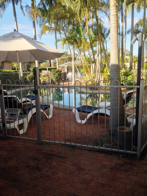 Beaches Serviced Apartments - Redcliffe Tourism 0
