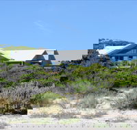 Cassini Beach House - Redcliffe Tourism