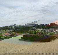 Fairways Bed and  Breakfast at Jerilderie - Redcliffe Tourism