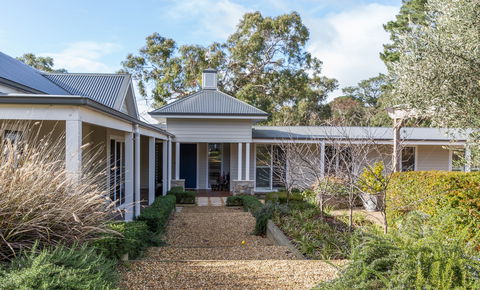 Haven Red Hill - Redcliffe Tourism 0