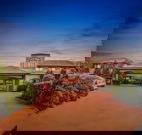Mackay Resort Motel - Redcliffe Tourism