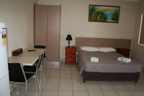 Molika Springs Motel Moree - Redcliffe Tourism 2