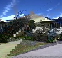 Pitstop Lodge B  B - Redcliffe Tourism