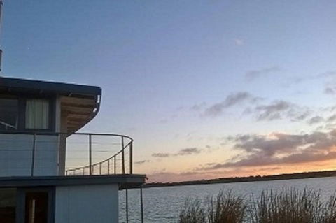 PS Federal Retreat Goolwa - Redcliffe Tourism 0