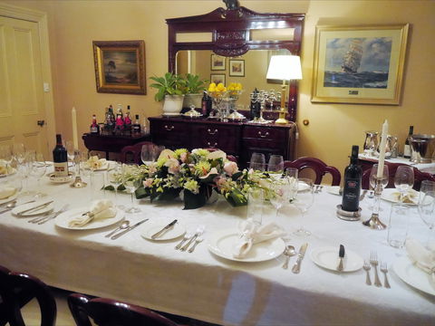 The Lodge Country House - Redcliffe Tourism 2